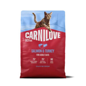 Bag of Carnilove Active cat food, salmon & turkey flavor for adult cats (blue/red packaging with a cat image).