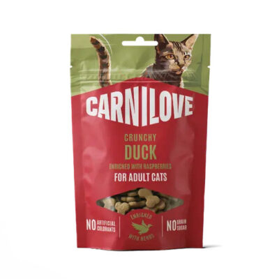 Carnilove Crunchy Duck cat treats bag for adult cats with raspberries.