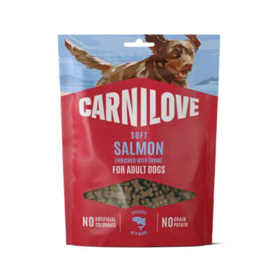 Carnilove dog treats bag (soft salmon with thyme) for adult dogs, red packaging with a view window showing treats.
